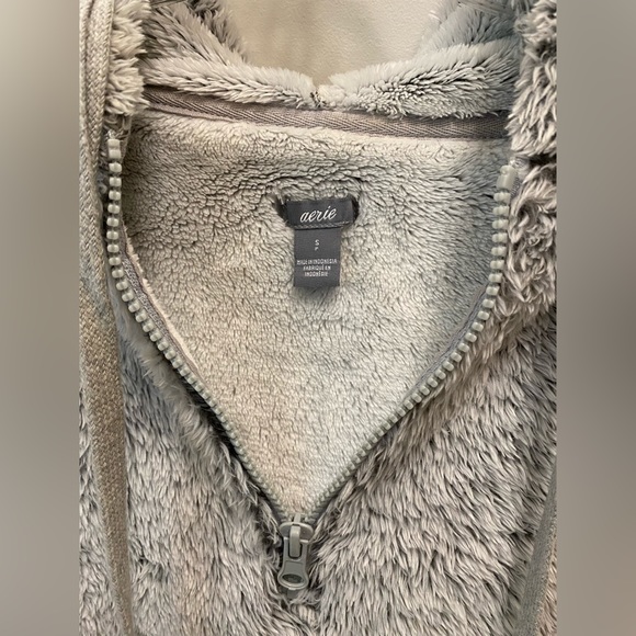 Aerie Plush Quarter Zip Sweatshirt - Picture 2 of 3